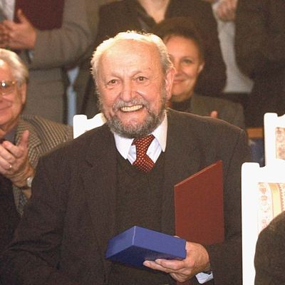 Na sklonku života byl František Pavlíček oceněn Cenou Ladislava Vančury za umělecký a osobní vklad do filmové a televizní tvorby. 