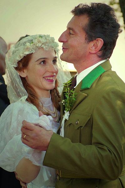 V novém filmu 7 hříchů, odehrávajícím se na konci 2. světové války, hraje hlavní ženskou roli po boku Ondřeje Vetchého.