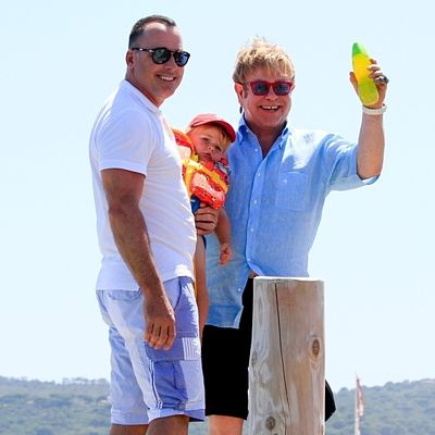 Elton John a David Furnish se letos podruhé stali rodiči, odnosit syna si nechali stejnou matkou, která jim porodila i prvního, dnes už dvouletého, syna Zacharyho (na snímku).