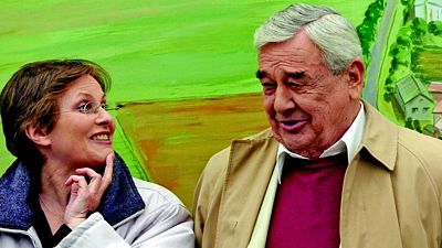V seriálu Náves se v roce 2005 sešla s Josefem Vinklářem.