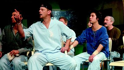 Jako rebel McMurphy v divadelní adaptaci Přeletu nad kukaččím hnízdem v Divadle pod Palmovkou. 