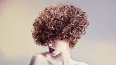 Model z vítězné kolekce 2011 pro komerční kategorii - střih